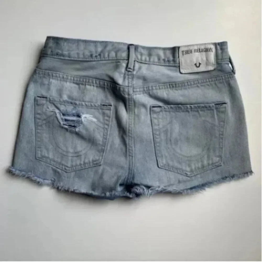 True Religion Kori High Rise Boyfriend Denim Distressed Shorts Size 26